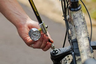 Buzzy's Pollinator 300 psi Shock Pump for XP Model's (REQUIRES PURCHASE OF BIKE)